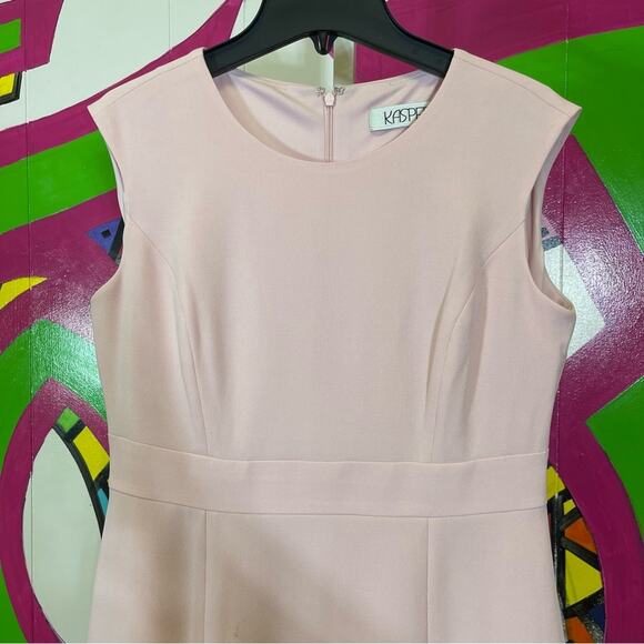 Kasper, Pale Pink 2 Piece Dress and Jacket Set. Size 4 Petite. New condition! - Picture 8 of 13